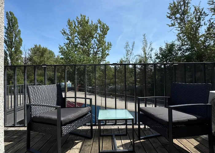 Apartment - Maluno Vilos